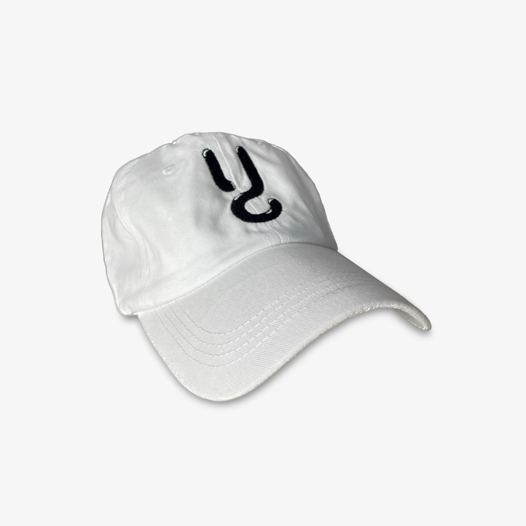 WHITE COLOR VINTAGE CAP